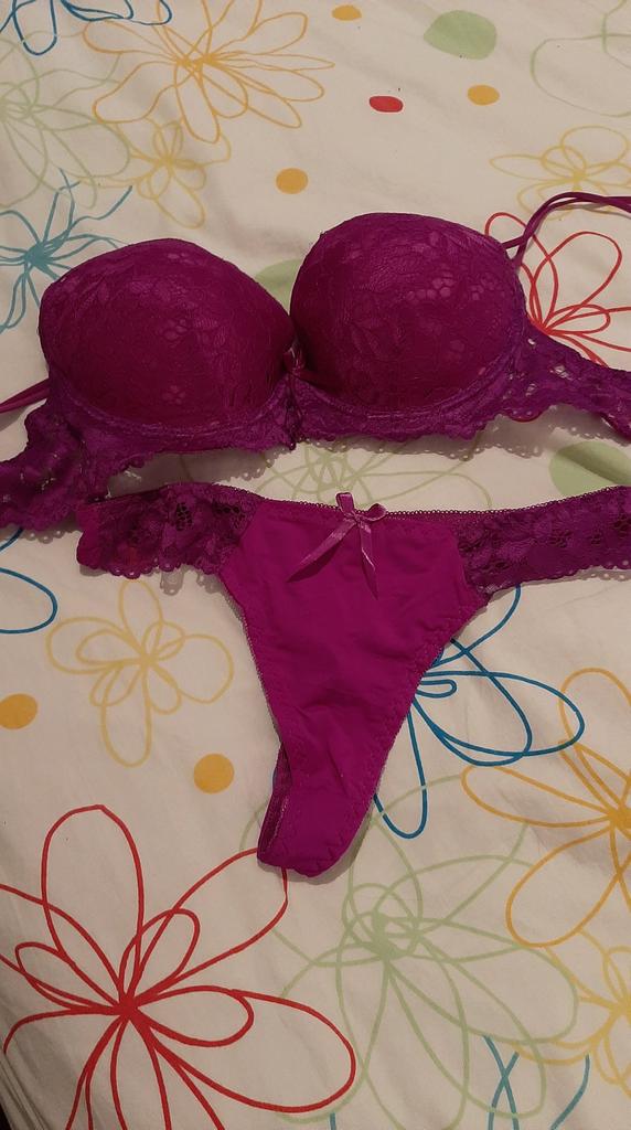 ensemble soutien gorge push up string