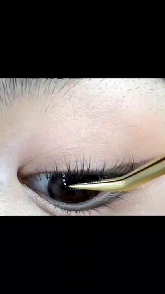 Wimpernverlängerungs-Set 4-teilig Kleber Pinzetten Kleberbecher Einfach anzubringendes Selbstverlängerungs-Wimpernset Natürlich langanhaltend schnell trocknend rückstandsfreier Kleber