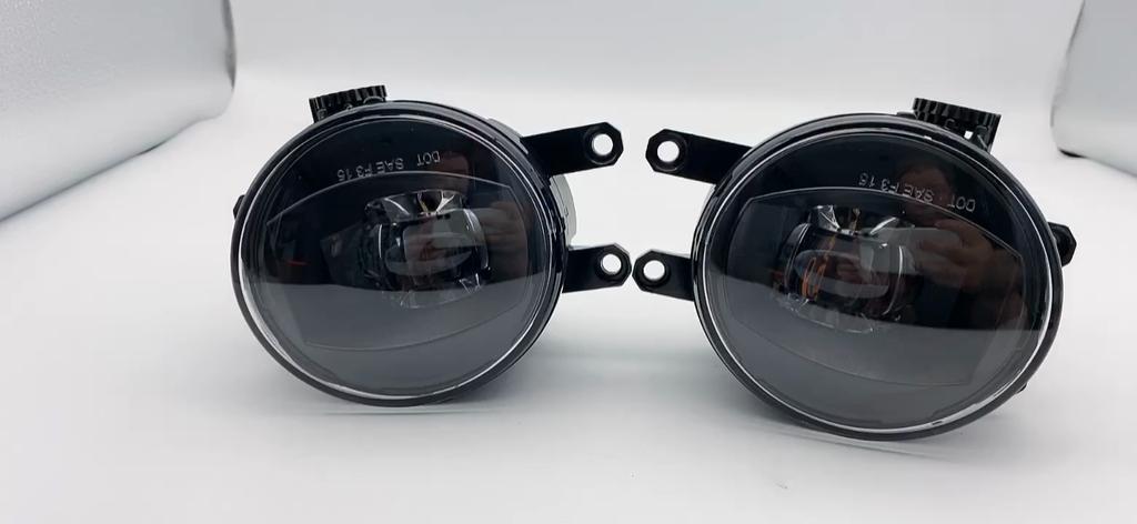 1 Pair Car Front Bumper LED Fog Lights Smoke Assembly Driving Lamp Foglight For Toyota HighLander 2018 2019 2020