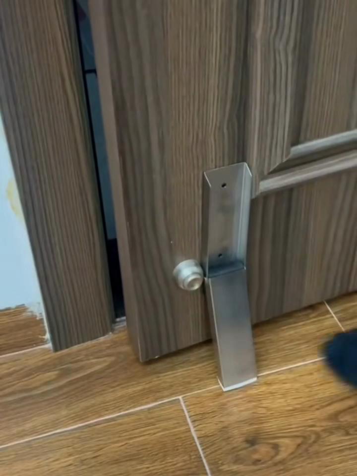 No-Slip Door Stopper Heavy Duty Foldable Steel Stopper with Rubber Grip for Home, Office & Pets