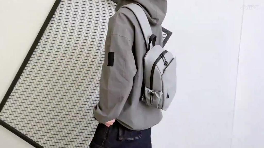 Einfarbige Brusttasche Herren-Umhängetasche Wasserabweisende Umhängetasche
