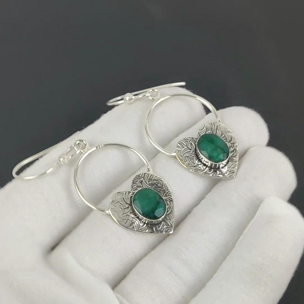 Beautiful Emerald Gemstone Heart Shape Earrings, 925 Sterling Silver Earring, Handmade Boho Silver Jewelry Dangle Earrings, Mother's Day Gift