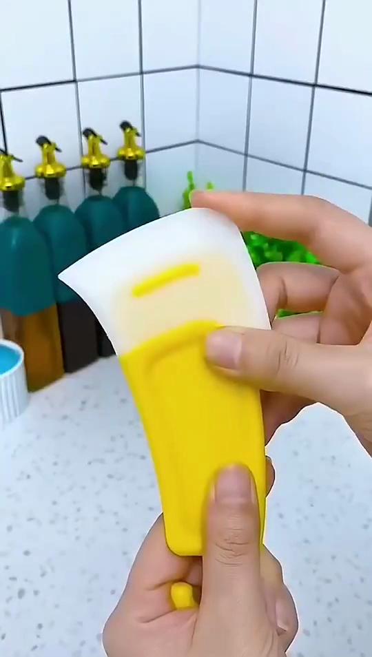 2ks kuchyňské škrabky Nepřilnavá široká aplikace se zavěšením Užitečné silikonové čisticí nástroje Příslušenství pro restauraci