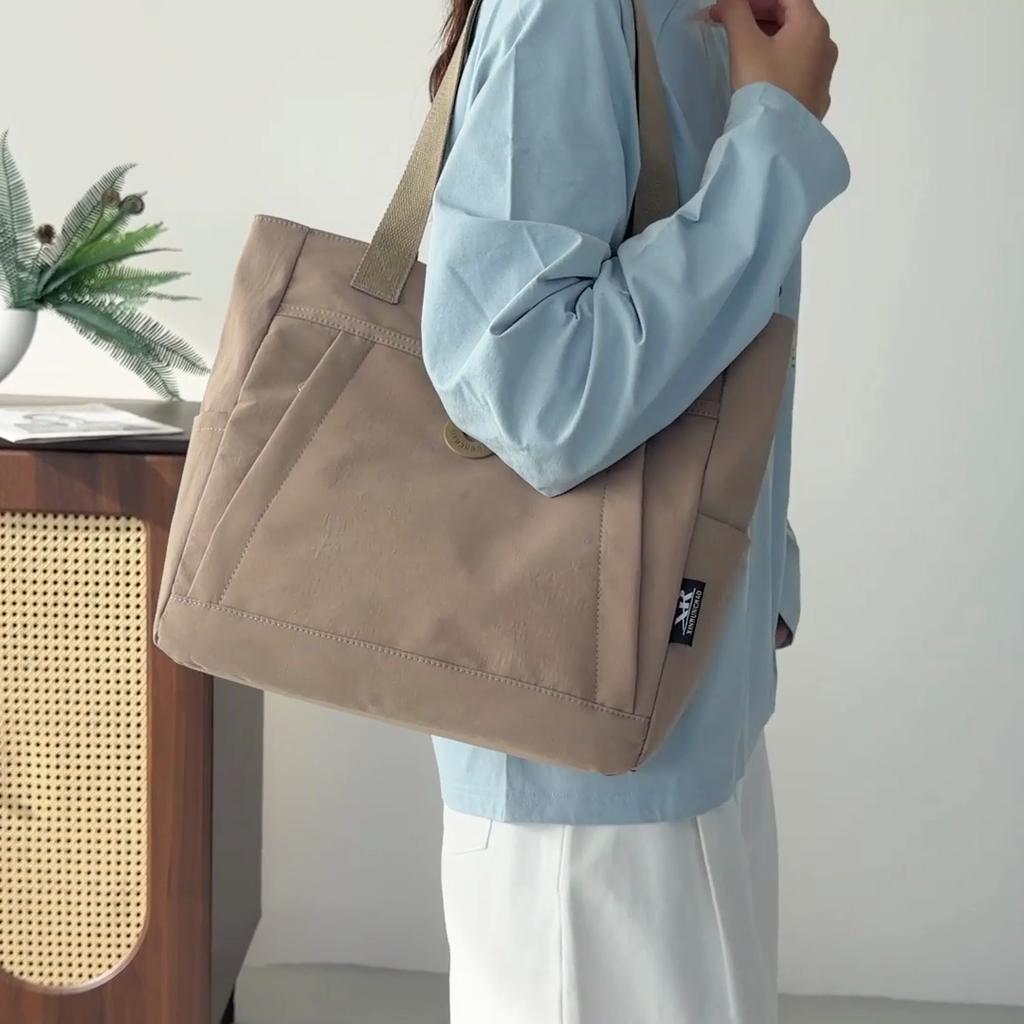 Waterproof Nylon Tote Bag for Women Large Capacity Shoulder Handbag with Multi Pockets