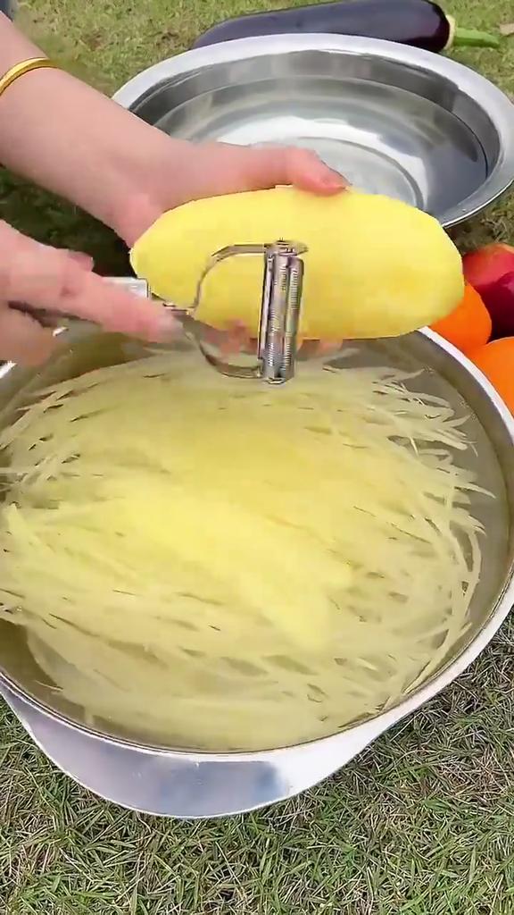 High Quality Stainless Steel Potato Cucumber Carrot Grater Julienne Peeler Vegetables Fruit Peeler Vegetable Slicer,Cooking Tools,for The Kitchen