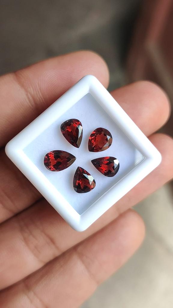 5 Pieces Lot Blood Red Pear Cut Garnet Gemstone, Healing Gemstones.