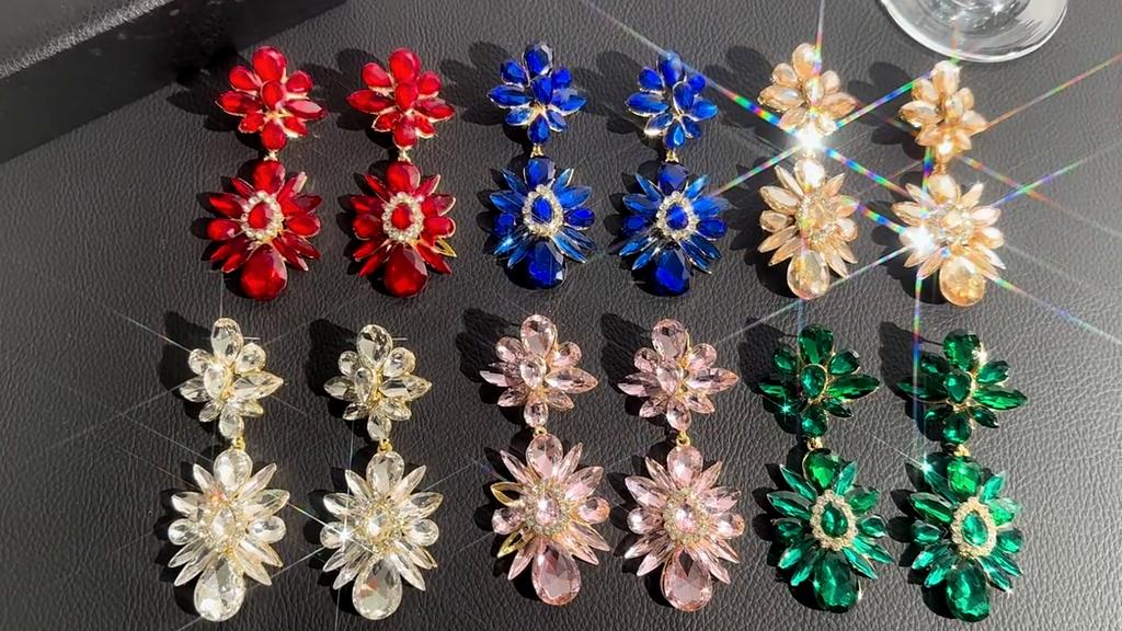 Fashion Snowflake Flower Sparkling Crystal Earrings Personalized Exaggerated Women's Earrings Nightclub Earrings