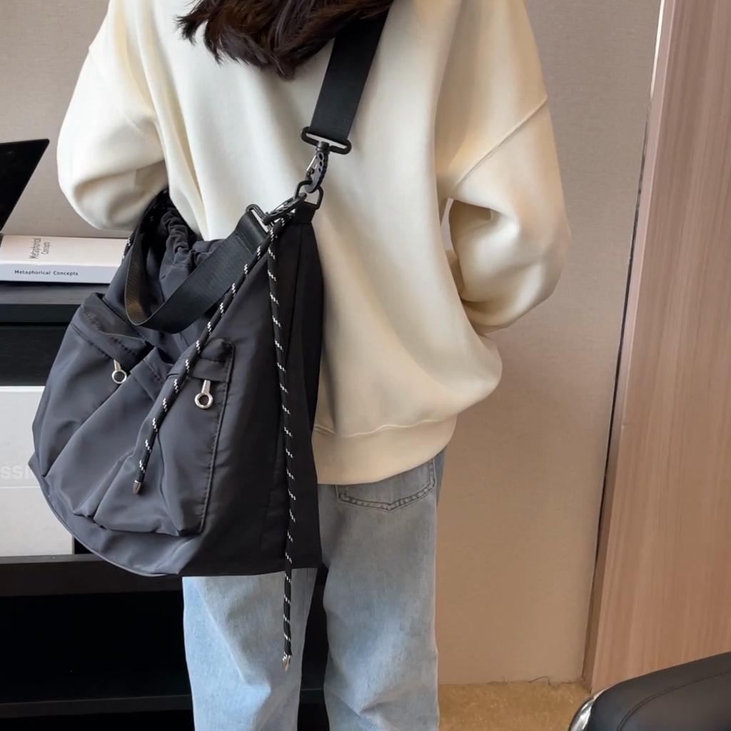 Taška se stahovací šňůrkou Dámská taška Tote Bag Neformální taška přes rameno
