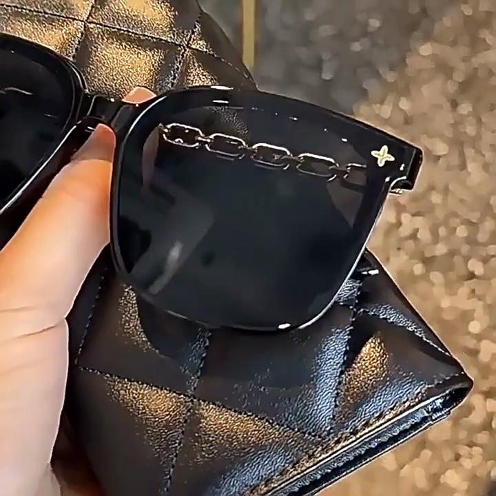 Übergroße quadratische Rahmenkette Sonnenbrille UV400 Schutz Retro Chic Brille für Damen