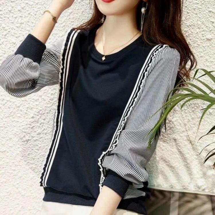 Spring and Autumn Fashion Versatile Slim Stripe Splice Fake Two Piece Long Sleeve Round Neck Loose Reducing Age Women's Sweater