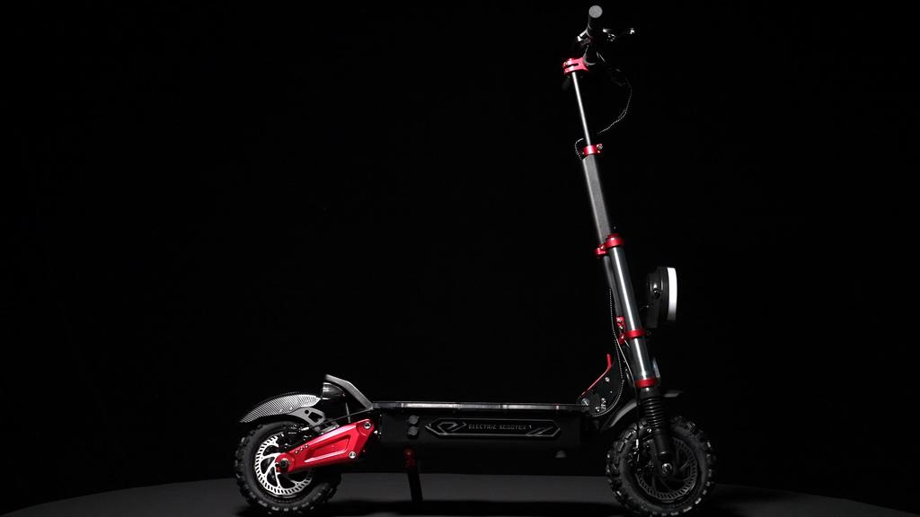 Boyueda S5-11 High Performance Folding Electric Scooter 6000W Dual Motor 60V38AH 120 KM Long Range All-Terrain E-Scooter With Dual Hydraulic Braking