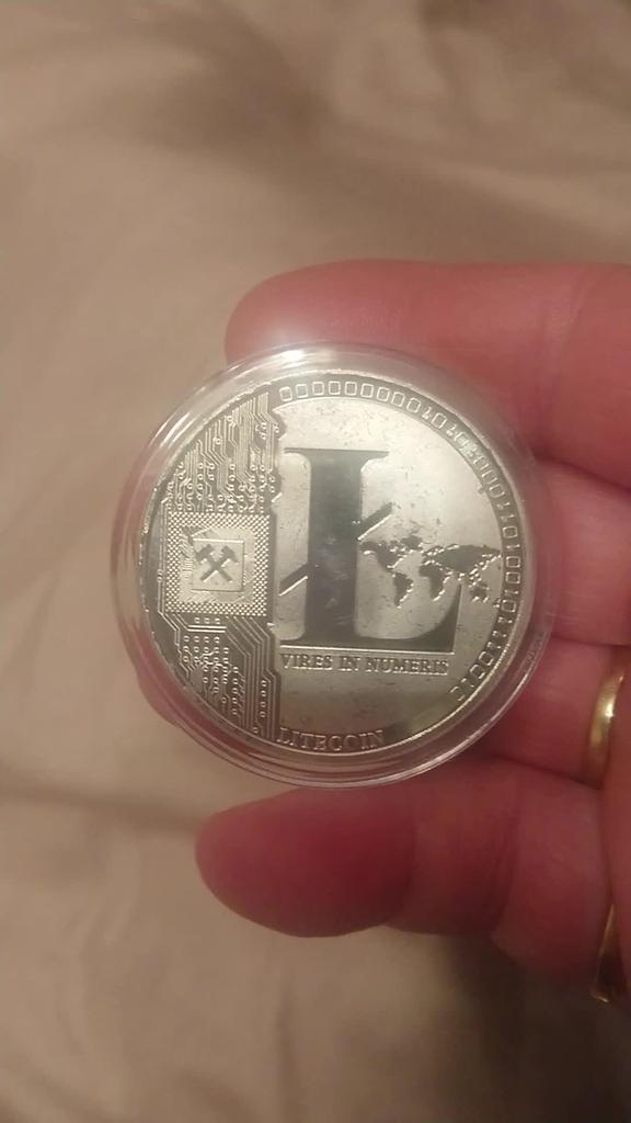 Silver Plated 25 Litecoin Coins Vires In Numeris Commemorative Coin Collection Oli Buy At A Low Prices On Joom E Commerce Platform