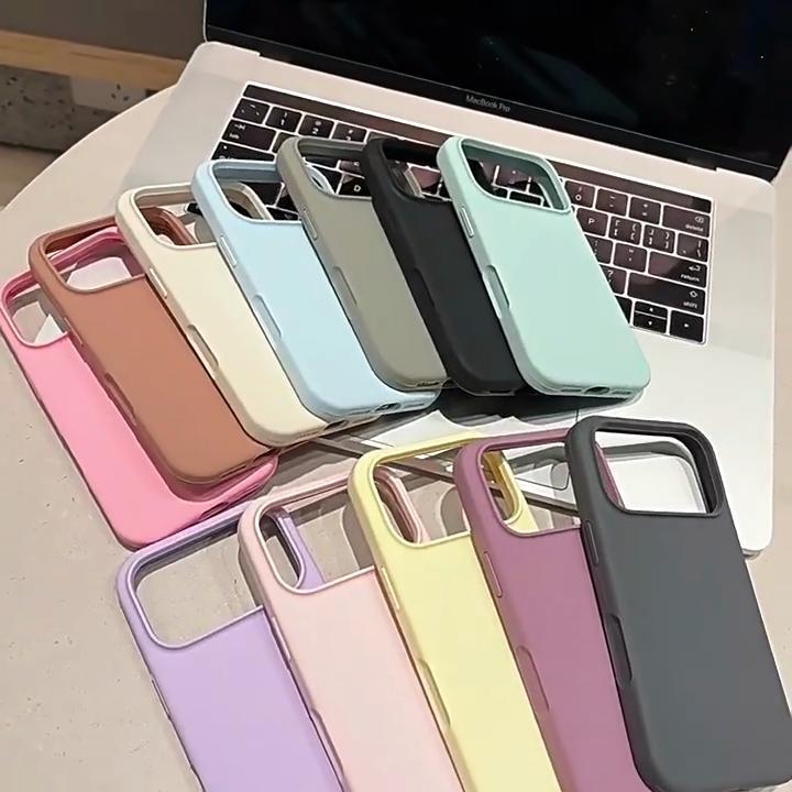 Bright Fluorescent Liquid Silicone Phone Case For iPhone 17 Air 17Pro 16 ProMax Silicone Button Protection Matte Solid Soft Cover