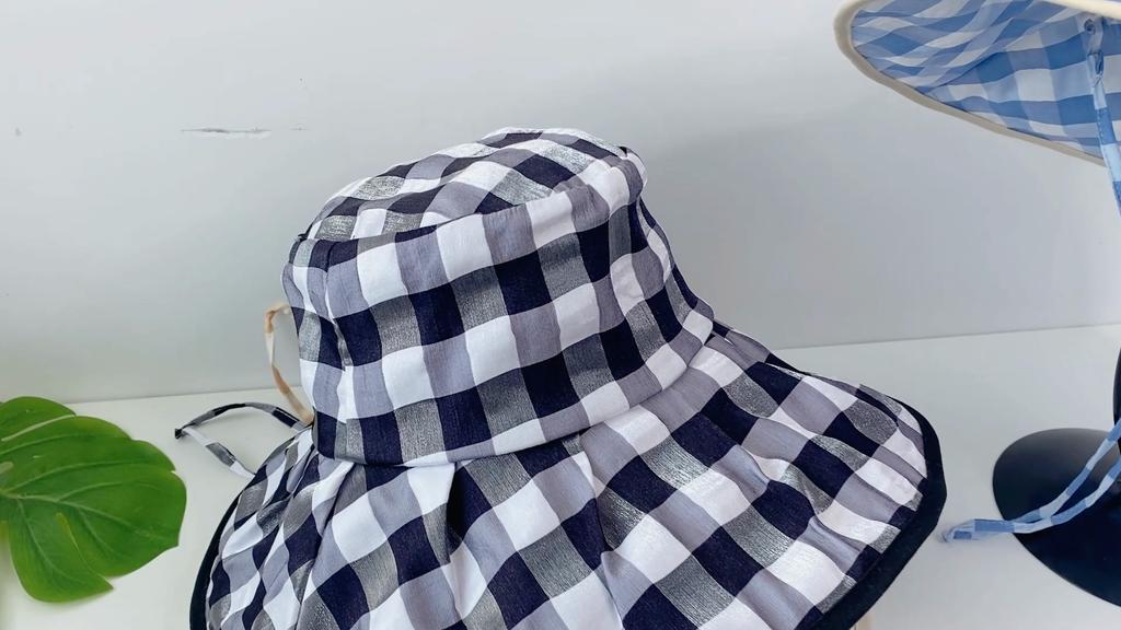 Checkered Wide Brim Bucket Hat for Women, UV Protection Sun Hat with Adjustable Chin Strap, Foldable Outdoor Beach Gardening Cap