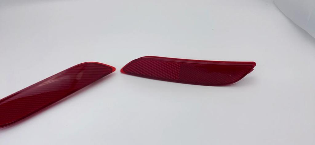 Car Rear Bumper Brake Reflector Light Rear fog light reflector For Lexus RX300 RX330 2023 2024 2025 81920-33020 81910-33030