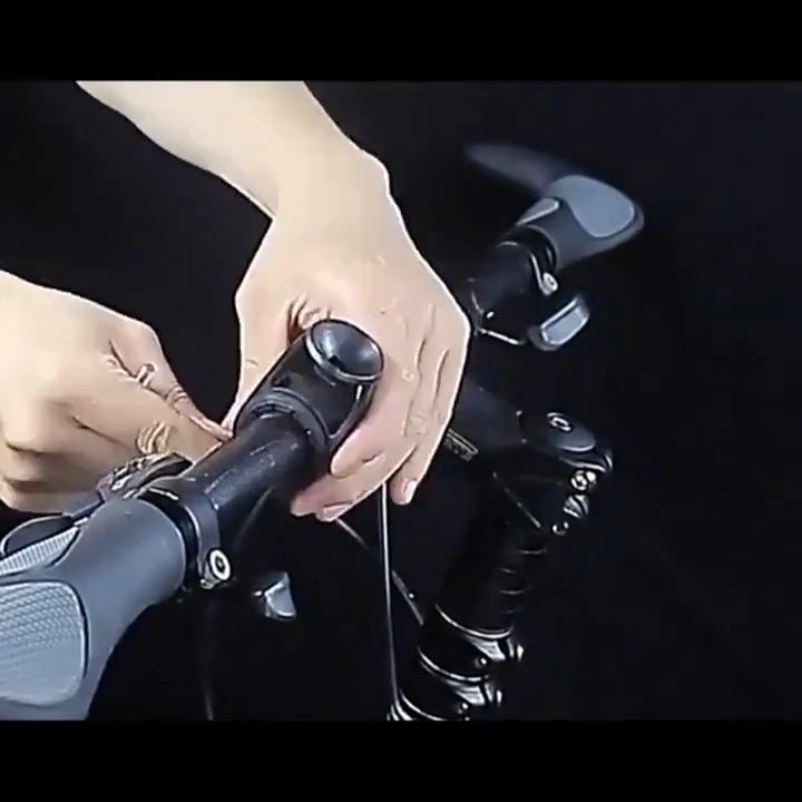 Vattentät 360° roterbar motorcykeltelefonhållare ABS styrmontering med avtagbar rem Pekskärmskompatibel Säkert grepp för cyklar och motorcyklar