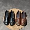 Johnature Damen-Schlupfschuhe aus echtem Leder im ethnischen Stil mit Retro-Druck, handgefertigte flache Schuhe mit weicher Sohle