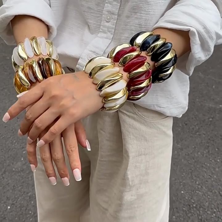 Retro Colorful Dyed Acrylic Resin Elasticity Bangle Bracelet Geometric Exaggerated Wide Round Stretch Bangles for Women Chunky Jewelry