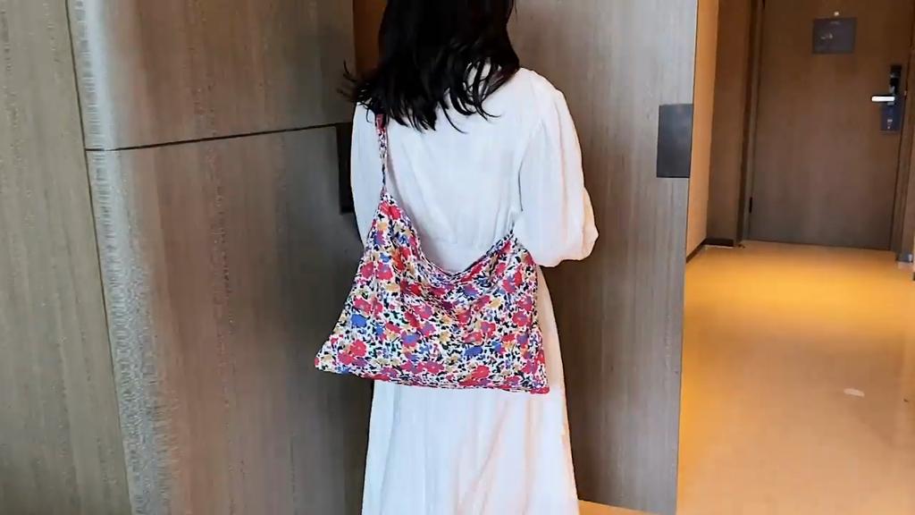 Women's Lightweight Bag Ladies Casual Large Capacity Shoulder Bags for Women Shopper Canvas Fashion Floral Print Summer Handbags