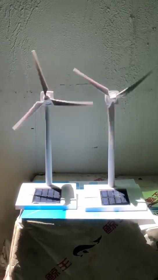 Solar Windmill Toy Desktop Turbine Model Wind Turbine for Boys and Girls Solar Powered Windmills Abs Plastics White Educational Set