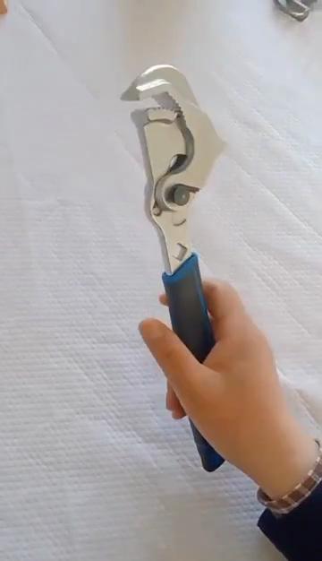Universal Pipe Wrench Two Gears Adjustable Spanner Multi-function Heavy Duty Quick Self-tightening Portable Combination Tool