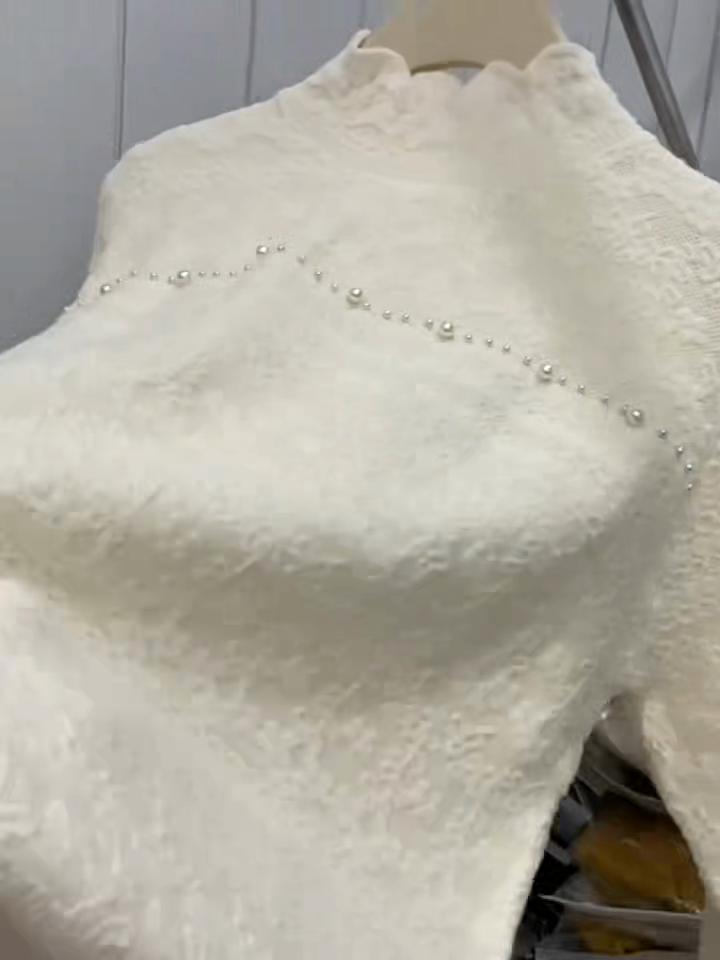 Women's Jacquard Knit Sweater Autumn Winter  Soft Warm Beads Slim-fit Pullover Knit Top Stretch Knit Sweater