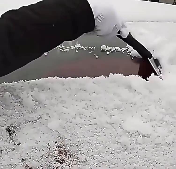 Car Snow Shovel, Effectively Removes Snow From The Front Window Bracket, Keeps The Bracket Clean, Can Be Used for Car Snow Removal, Snow Removal