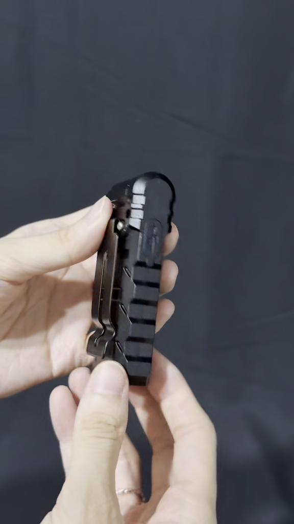 Magnetic LED Flashlight 180 Degree Rotating Head Mini Flashlight Waterproof Compact Magnet Work Light For Outdoor Emergency New