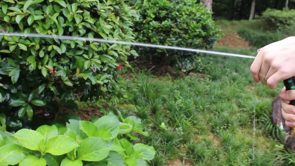 Zahradní zavlažovací vodní hadice Sprinkler Zahradní hadice s 8 vzorovanými tryskami Plastová hadice na čištění auta Pružinová hadice
