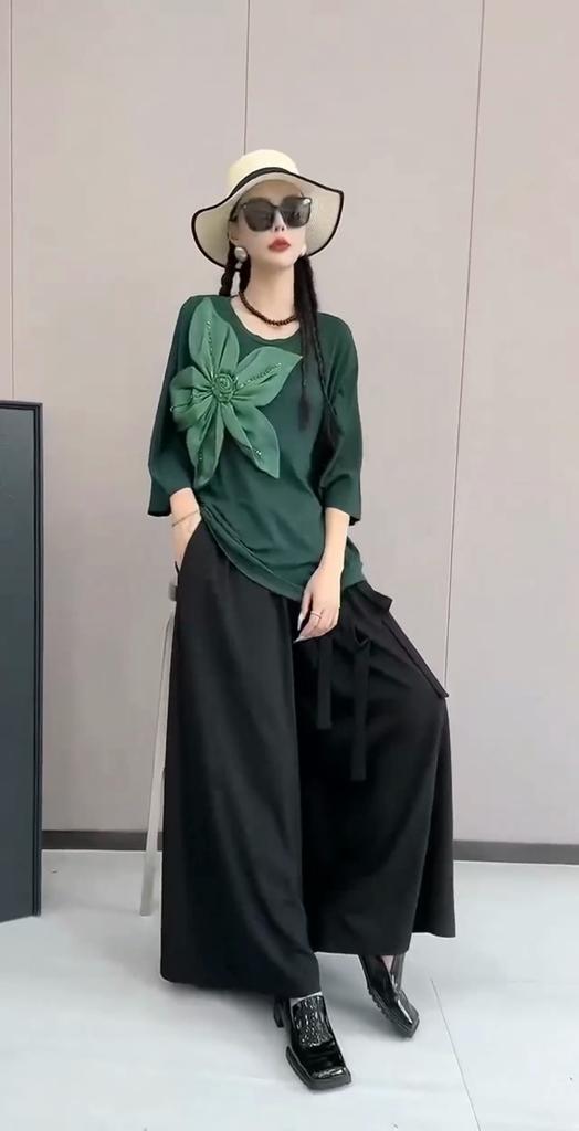 XITAO O-neck Half Sleeve T-shirt Three Dimensional Decoration Floral Temperament Diamonds Decoration Women T-shirt HJH31387