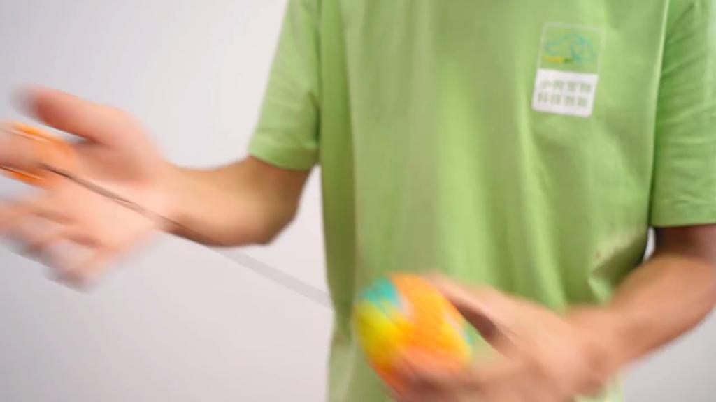 Nuovo popolare giocattolo per cani allenamento all'aperto palla da lancio a mano palla molare