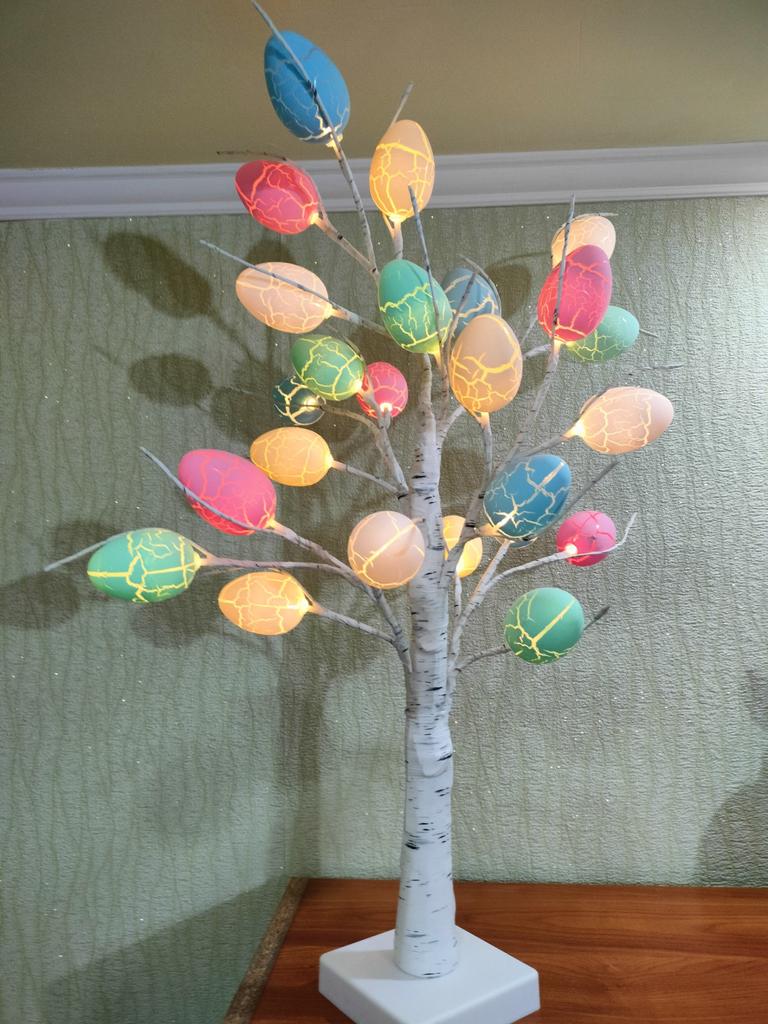 Lampada Decorativa LED A Forma Di Uovo Di Pasqua - Vetro Effetto Crackle Rosa, 16 Cm, Con Timer, Luce D'Atmosfera