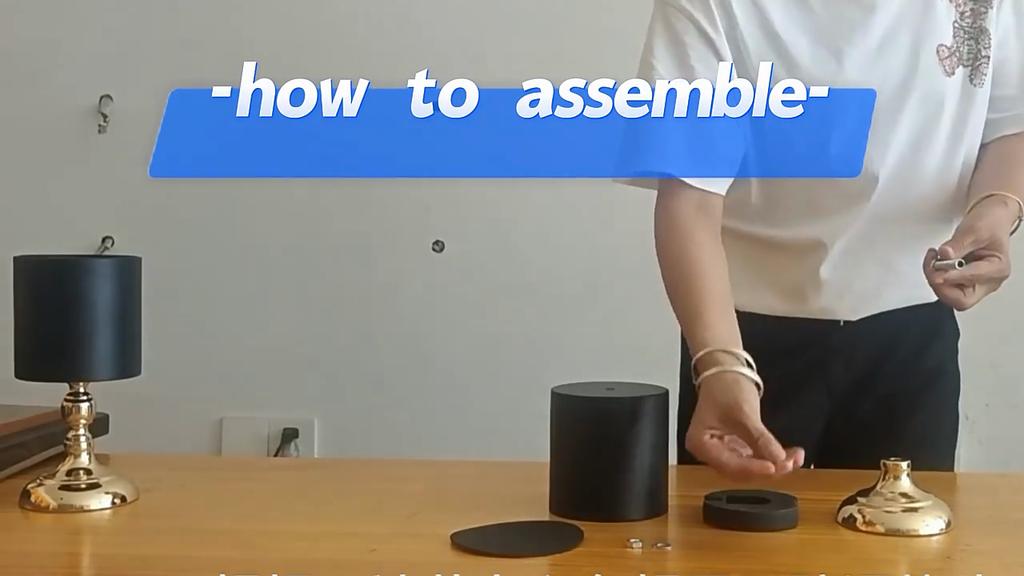 New Design Gold Black Cylinder Flower Vase Metal Flower Stand Table Centerpieces for Wedding Decoration