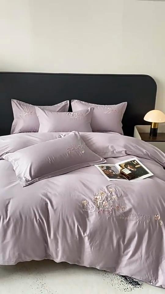 Light Luxury High-end Class A Pure Cotton Bed Four-piece Set Embroidery Skin-friendly Breathable Comfortable Bed Sheet Quilt Cover Pillowcase
