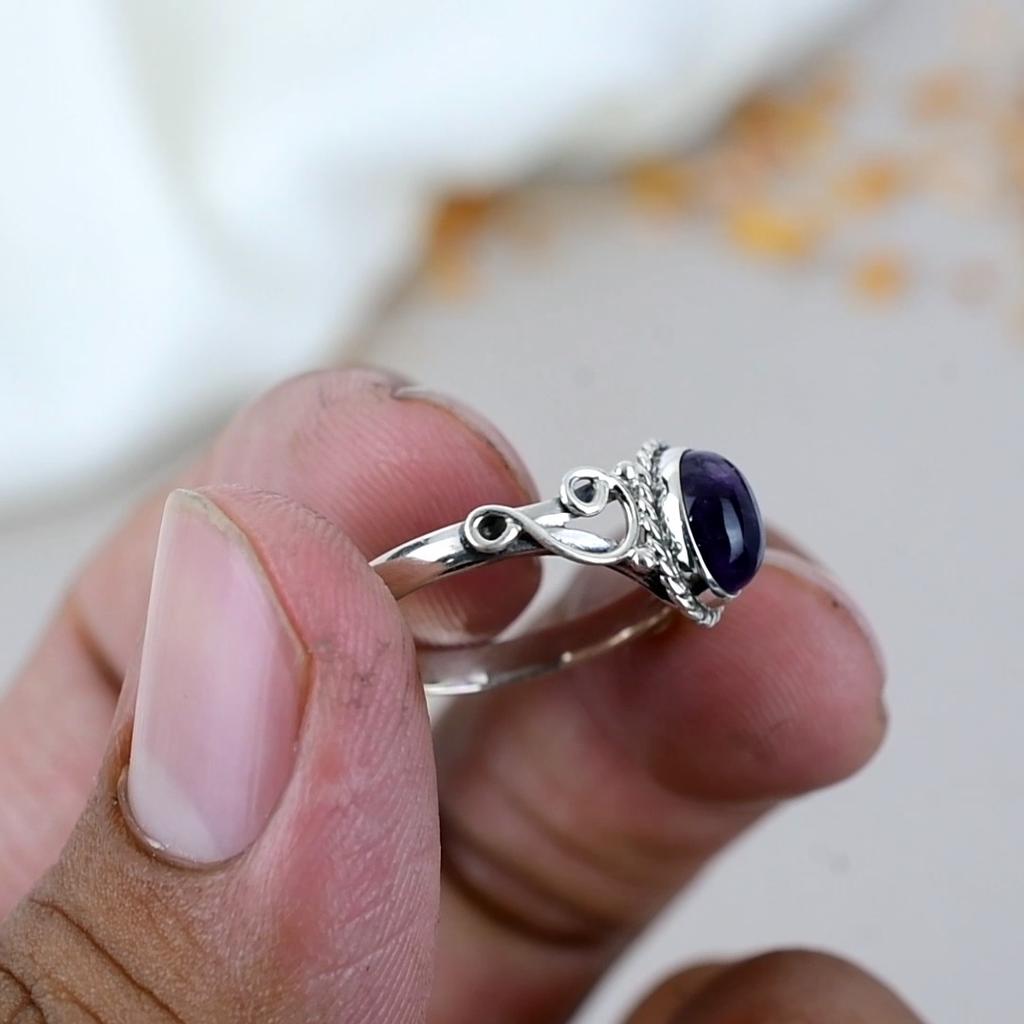 925 Sterling Silver Amethyst Oval Shape Purple Gemstone Ring For Women