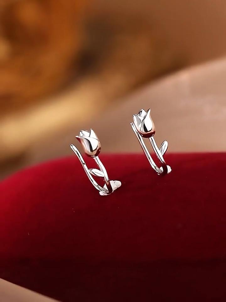 Fashion Silver Color Tulip Flower Stud Earrings for Women Girls Simple Unique Sweet Romantic Jewelry Party