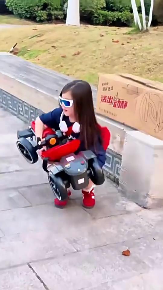 Rechargeable Electric Go Kart for Kids, 4 Wheels Foldable Racing Car with Bluetooth Music, Easy Installation