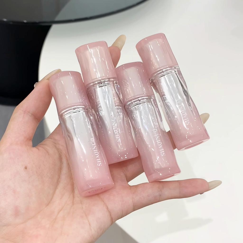 SHAQINUO Lesk na rty Light and Hydrat Lip Glaze