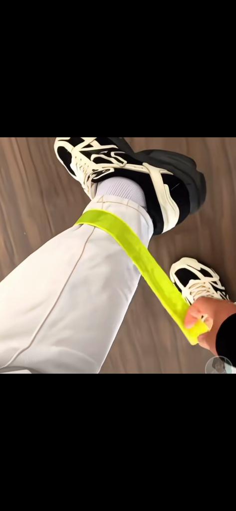 Braccialetto con Strisce Fluorescenti Riflettenti Cintura di Fissaggio per Gambe da Ciclismo Nastro Riflettente Attrezzatura da Esterno per Ciclismo Braccialetto di Avvertimento di Sicurezza
