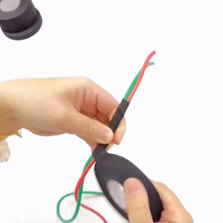 1 Rolle Strapazierfähiges Flammhemmendes Wasserdichtes Automobilband Hitzebeständig geeignet für Autos Motorräder LKWs Boote Wohnmobile ATVs