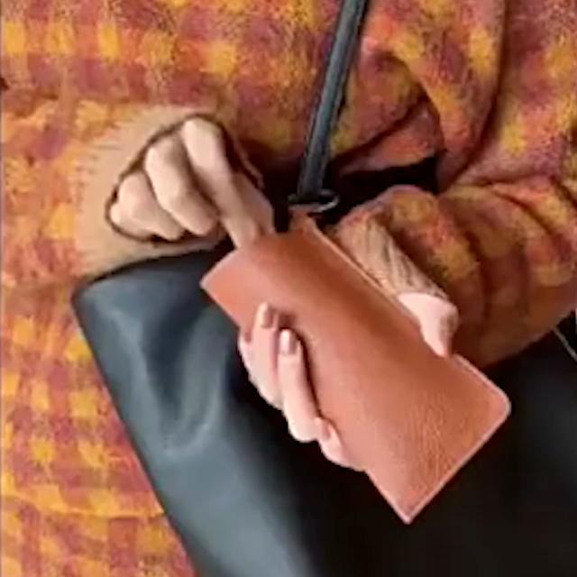 Women Men Eyeglass Case Portable Leather Soft Holder Pocket Cases Slim Travel Pouch for Sunglasses Eyeglasses Readers