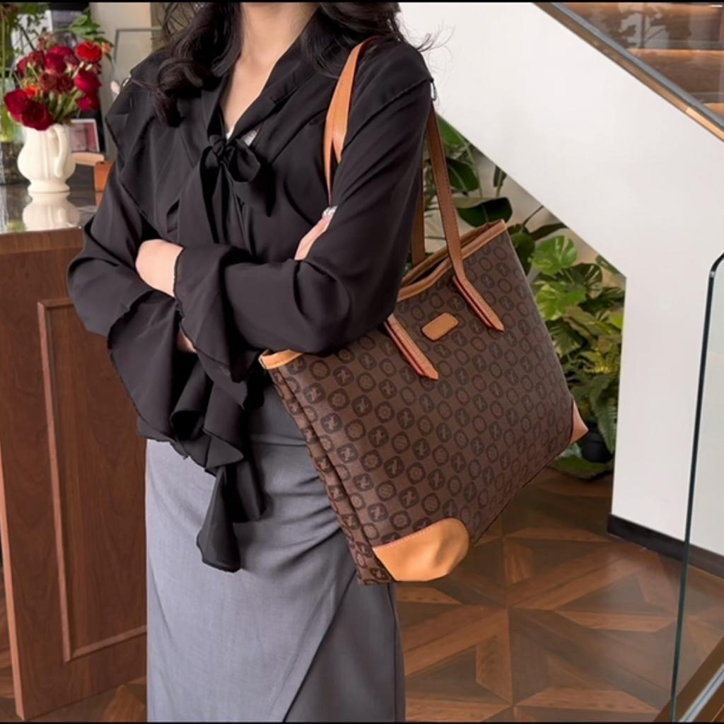 Skinn Skulder Underarm Bag Kvinner Stor Kapasitet Pendler Håndveske Trykt Tote Bag Set