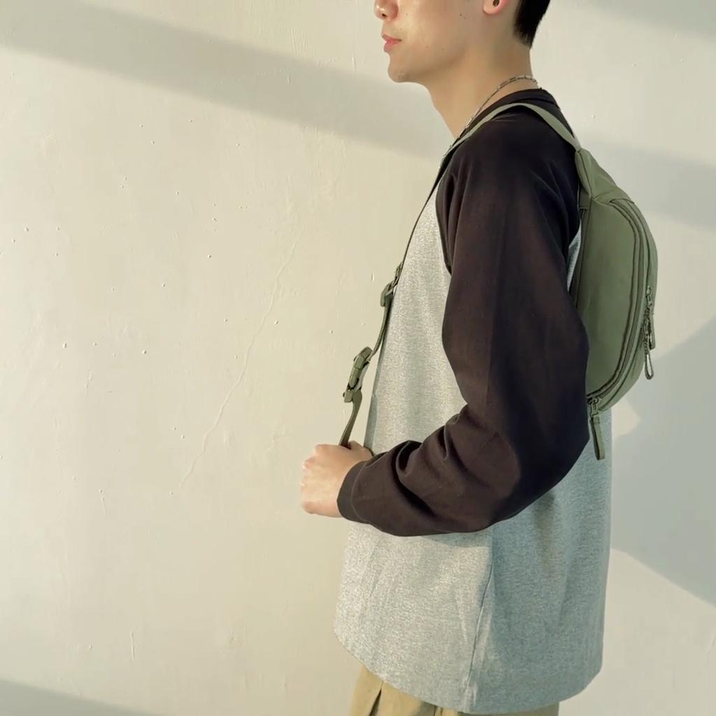 Men's Chest Bag Portable Mobile Phone Crossbody Bag Outdoor Sports Waist Bag