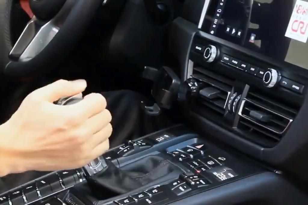 Digital Tire Inflator 12V DC Portable Air Compressor Pump 19-cylinder 150 PSI Tire Pump with