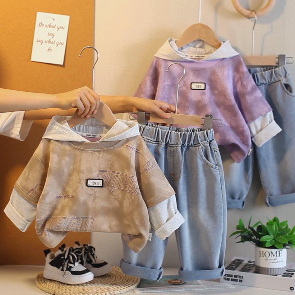 Boys' Autumn Vacation Two-piece Hoodie Set, Trendy Tie Dye Hoodie and Jeans Two-piece Set for Children Aged 0-5