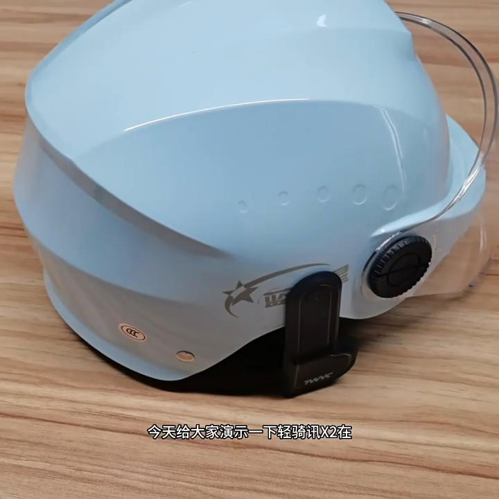 Motorcycle Bluetooth Headset Wireless Stereo Moto Helmet Headphones Music Player Handsfree Earphone with Clip Holder