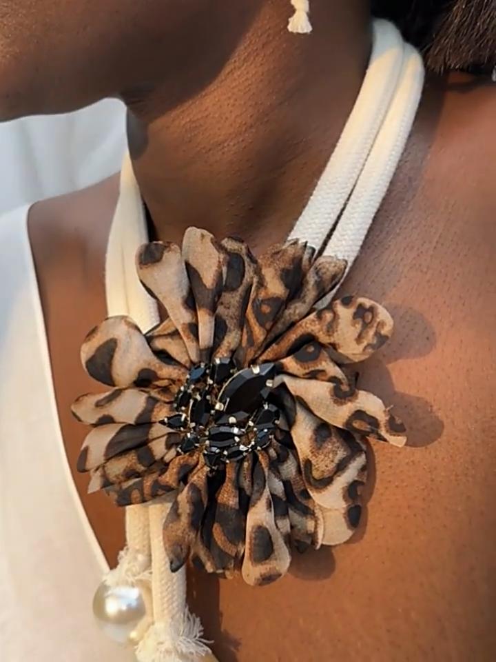 Fashion Statement Pearls&Fruits Necklace for Women Trendy Wedding Party Jewelry