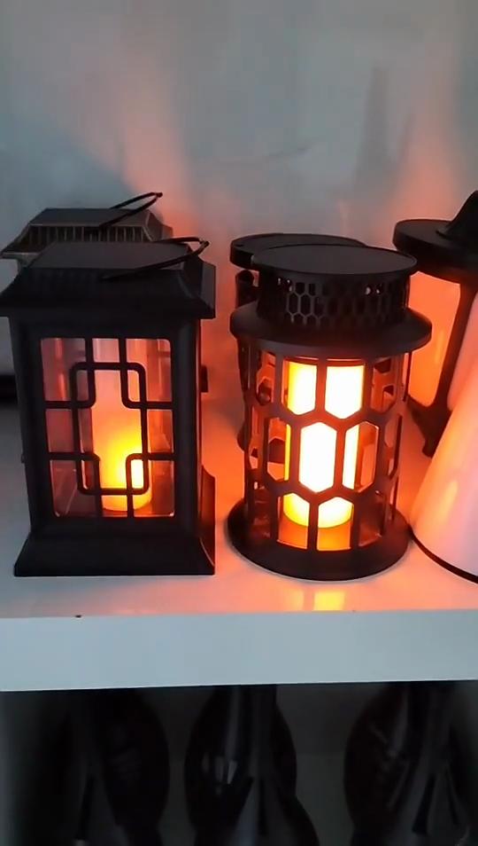 Lampa słoneczna Lampa pałacowa Lampa ogrodowa Ogród na trawniku Płomień typu wiszącego Można włożyć do lampy oświetlenia krajobrazu