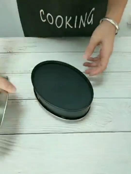 Käsereibe mit Frischhaltebehälter und Deckel, Gemüsehacker für Käse, Karotten und Gemüse