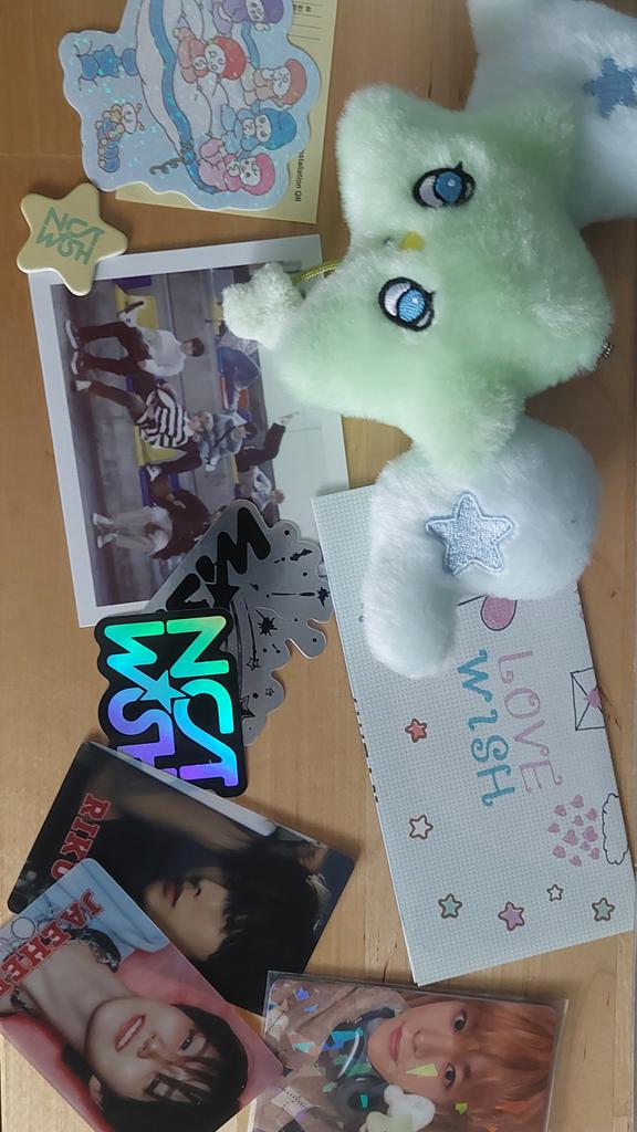 NCT WISH 「WISH (WICHU Ver.)」 Official preorder NCT WISH - Single [WISH] (WICHU Version